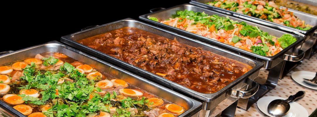 9 Tips on How to Self-Cater for Large Group Events